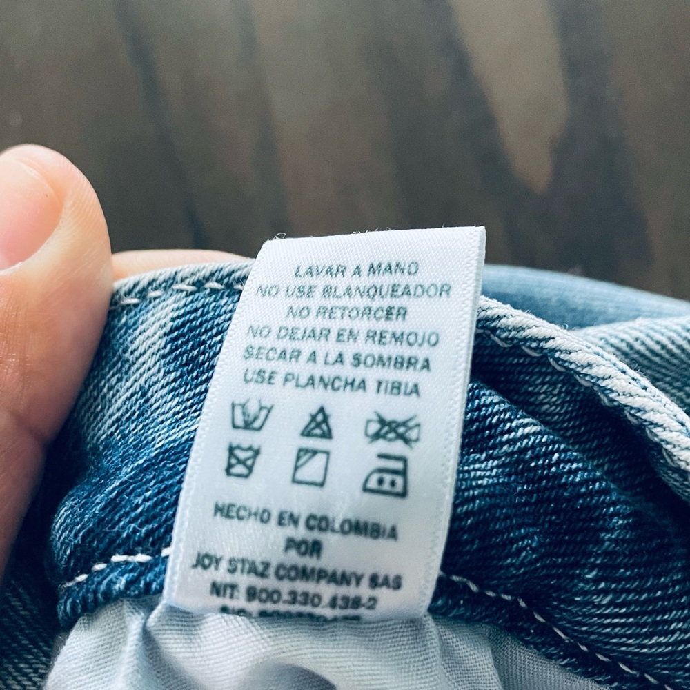Colombian Jean high rise